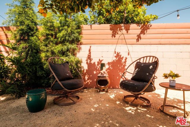 7510 S Harvard Boulevard, Los Angeles, CA 90047