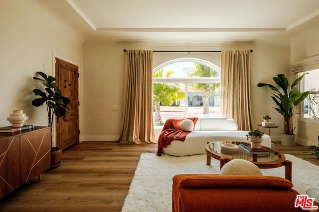 7510 S Harvard Boulevard, Los Angeles, CA 90047