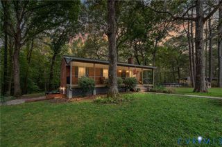 5281 Pole Green Rd, Mechanicsville, VA 23116