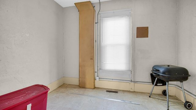5537 Beall Street, Hammond, IN 46320
