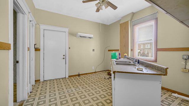 5537 Beall Street, Hammond, IN 46320