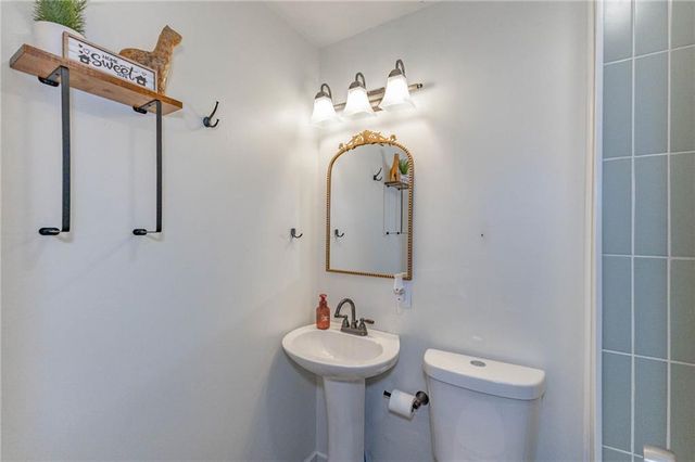 8323 Orient Drive, Kansas City, KS 66112