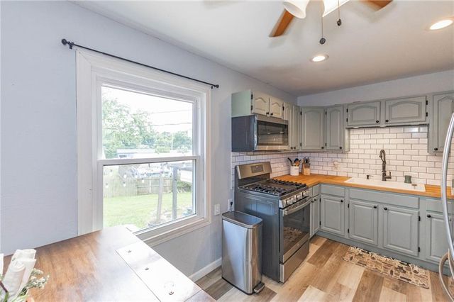 8323 Orient Drive, Kansas City, KS 66112