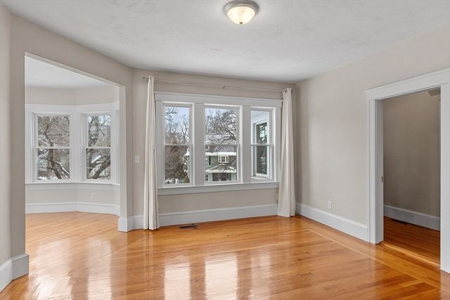 920 Pleasant Street 1, Worcester, MA 01602