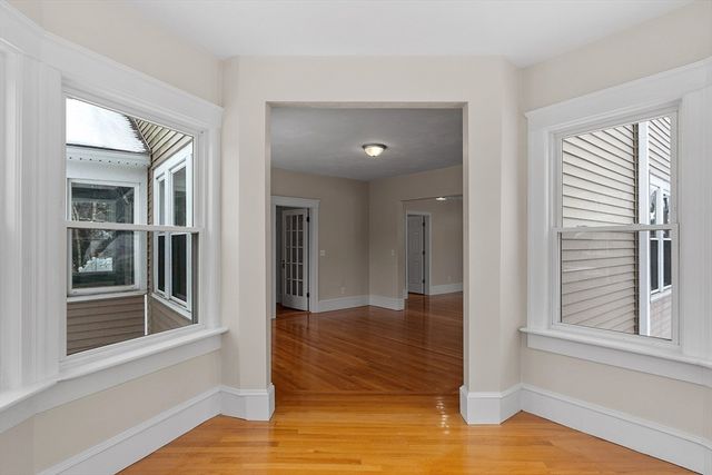 920 Pleasant Street 1, Worcester, MA 01602