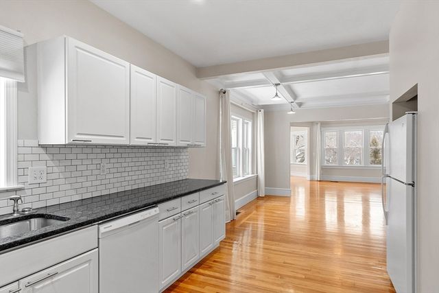 920 Pleasant Street 1, Worcester, MA 01602