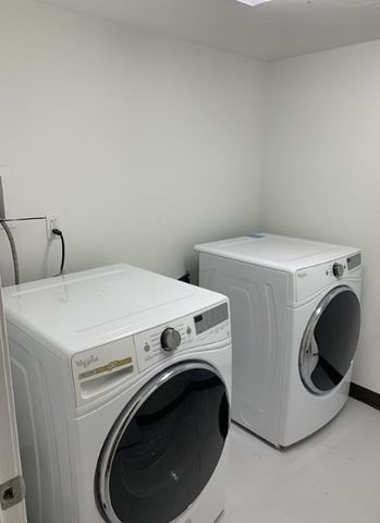 920 Pleasant Street 1, Worcester, MA 01602