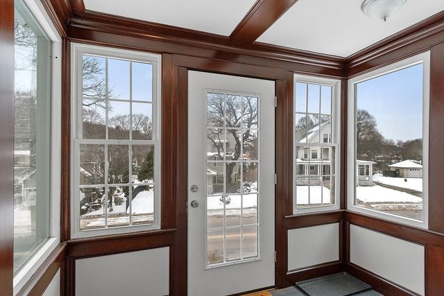 920 Pleasant Street 1, Worcester, MA 01602