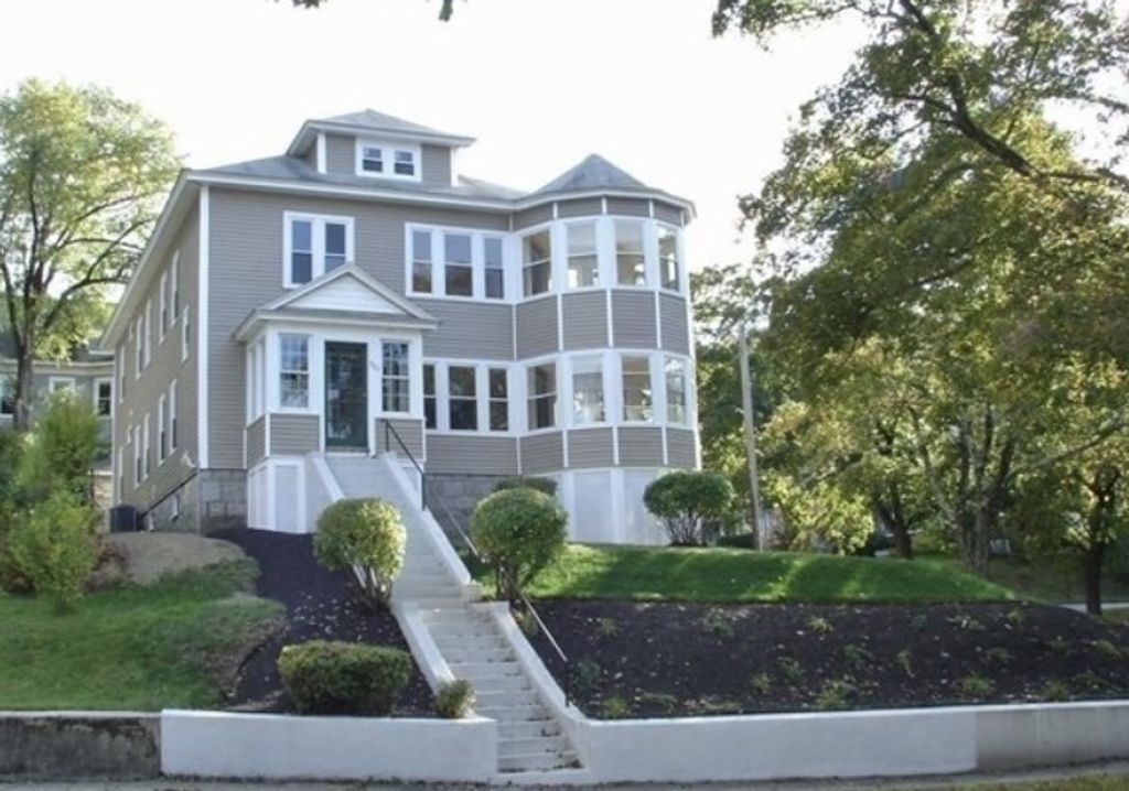 920 Pleasant Street 1, Worcester, MA 01602