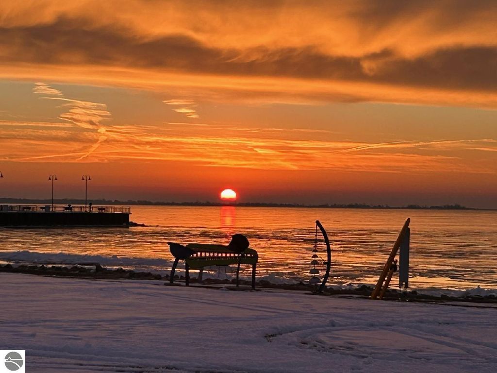 629 W Lake Street, Tawas City, MI 48763