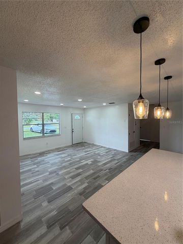 109 DAKOTA AVENUE, St Cloud, FL 34769