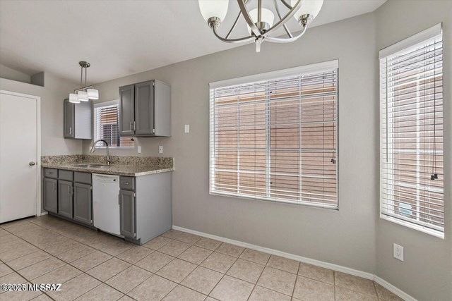 8142 N Millwheel Place, Tucson, AZ 85741