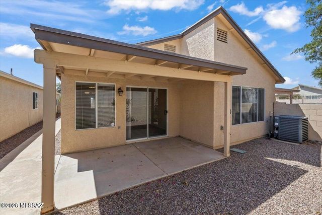 8142 N Millwheel Place, Tucson, AZ 85741