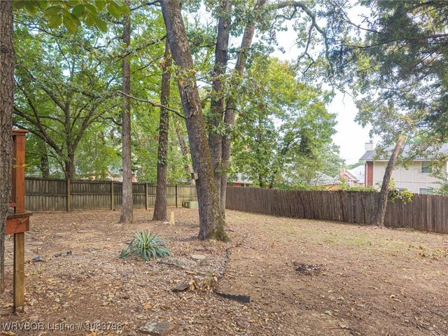 3509 Coventry Lane, Fort Smith, AR 72908