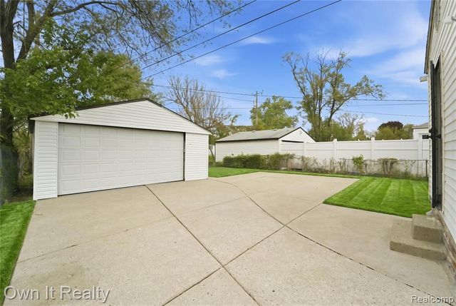 19965 Mark Twain Street, Detroit, MI 48235