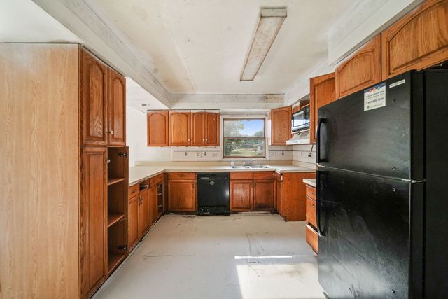1025 S Ardmore Avenue, Villa Park, IL 60181