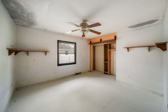 1025 S Ardmore Avenue, Villa Park, IL 60181