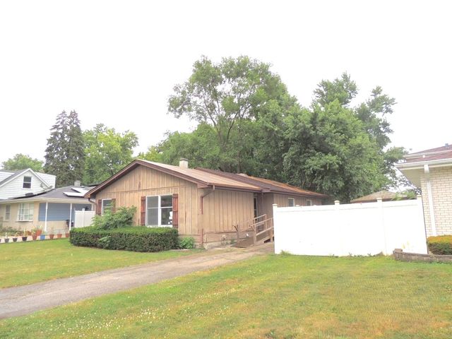 1025 S Ardmore Avenue, Villa Park, IL 60181