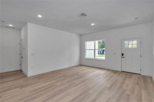 1217 W FAN DRIVE, Citrus Springs, FL 34434