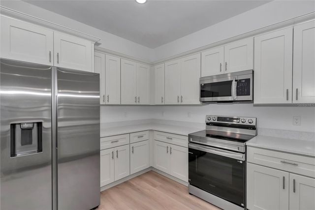 1217 W FAN DRIVE, Citrus Springs, FL 34434