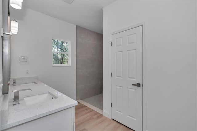 1217 W FAN DRIVE, Citrus Springs, FL 34434