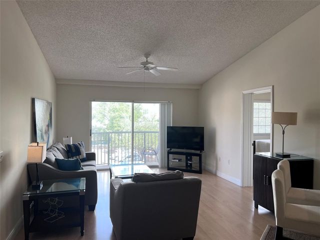 2021 SE 10th Avenue 219, Fort Lauderdale, FL 33316