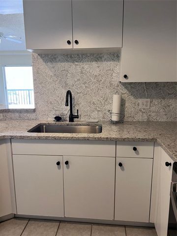 2021 SE 10th Avenue 219, Fort Lauderdale, FL 33316