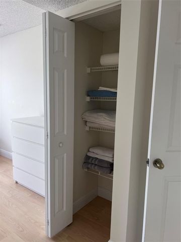 2021 SE 10th Avenue 219, Fort Lauderdale, FL 33316