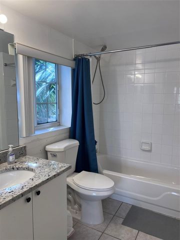 2021 SE 10th Avenue 219, Fort Lauderdale, FL 33316