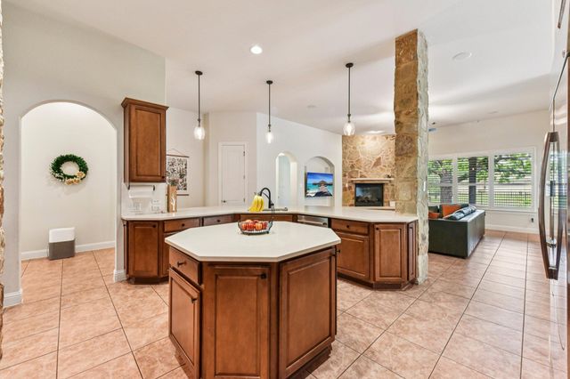 10617 Camillia Blossom LN, Austin, TX 78748