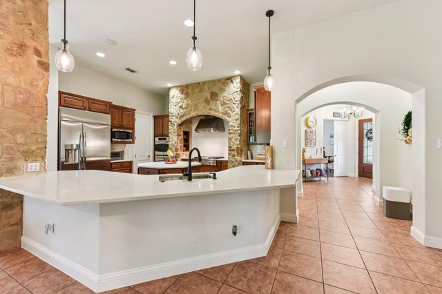 10617 Camillia Blossom LN, Austin, TX 78748