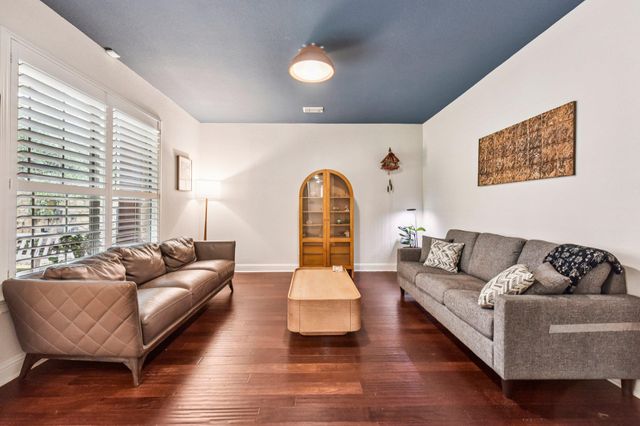 10617 Camillia Blossom LN, Austin, TX 78748