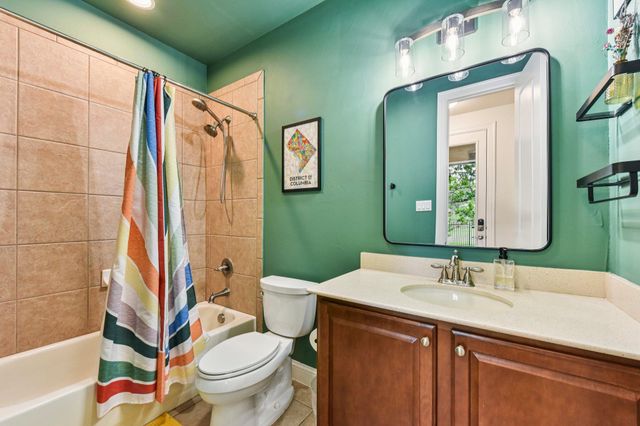 10617 Camillia Blossom LN, Austin, TX 78748