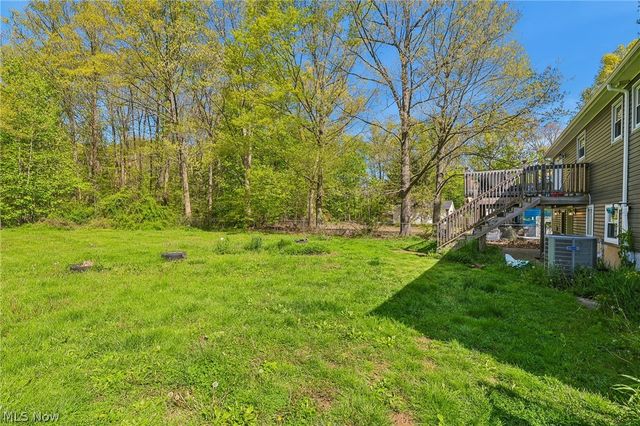 1570 N County Line Road, Madison, OH 44057