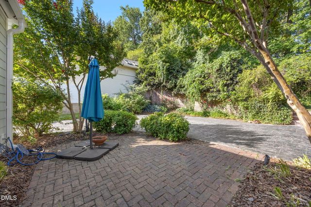 127 Graylyn Drive, Chapel Hill, NC 27516