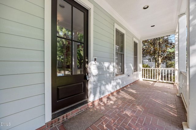 127 Graylyn Drive, Chapel Hill, NC 27516
