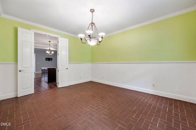 127 Graylyn Drive, Chapel Hill, NC 27516