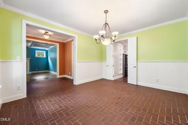 127 Graylyn Drive, Chapel Hill, NC 27516