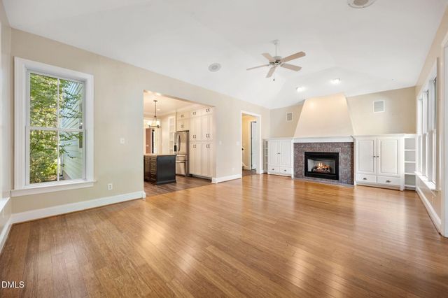 127 Graylyn Drive, Chapel Hill, NC 27516