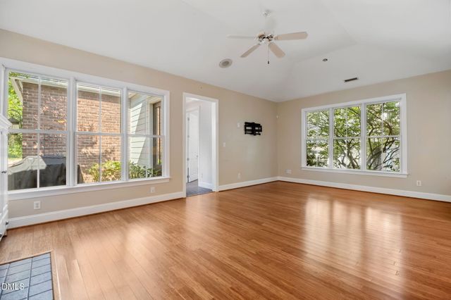 127 Graylyn Drive, Chapel Hill, NC 27516