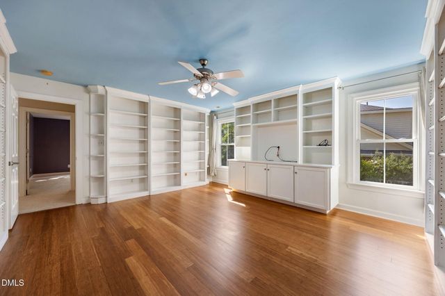 127 Graylyn Drive, Chapel Hill, NC 27516