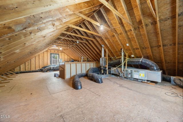 127 Graylyn Drive, Chapel Hill, NC 27516