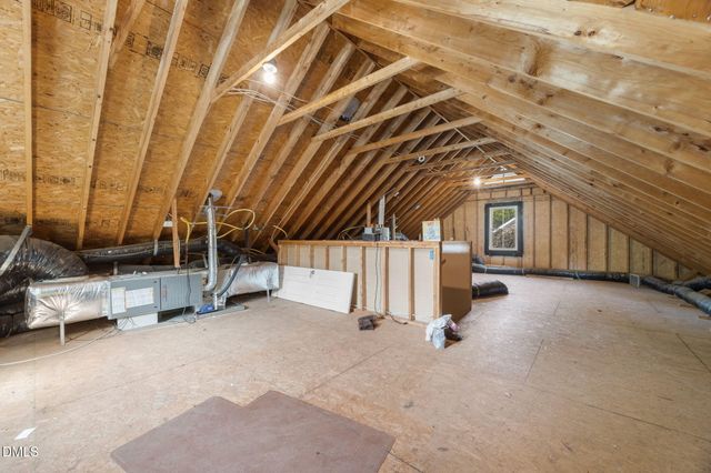 127 Graylyn Drive, Chapel Hill, NC 27516