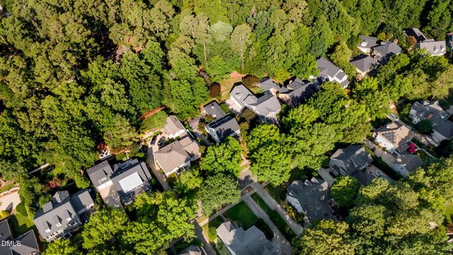 127 Graylyn Drive, Chapel Hill, NC 27516