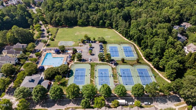 127 Graylyn Drive, Chapel Hill, NC 27516