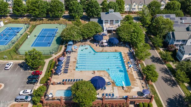 127 Graylyn Drive, Chapel Hill, NC 27516