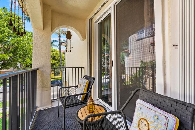 4566 Danson Way, Delray Beach, FL 33445