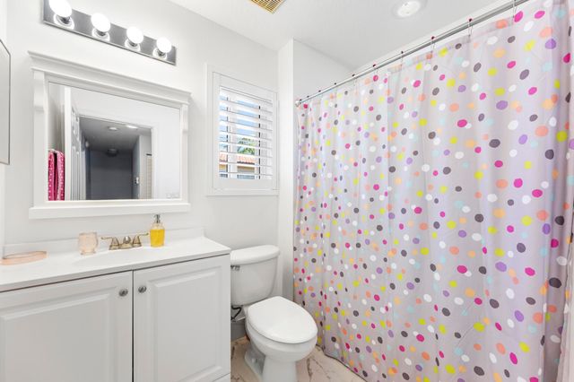 4566 Danson Way, Delray Beach, FL 33445