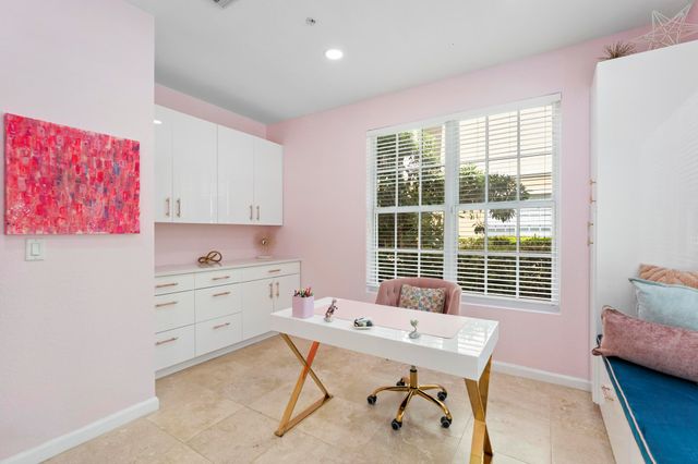4566 Danson Way, Delray Beach, FL 33445