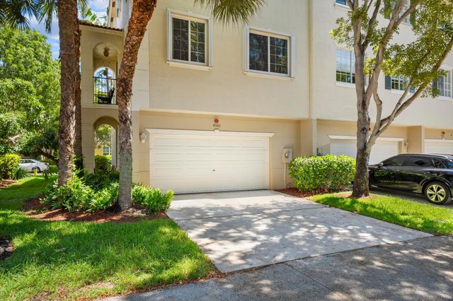 4566 Danson Way, Delray Beach, FL 33445